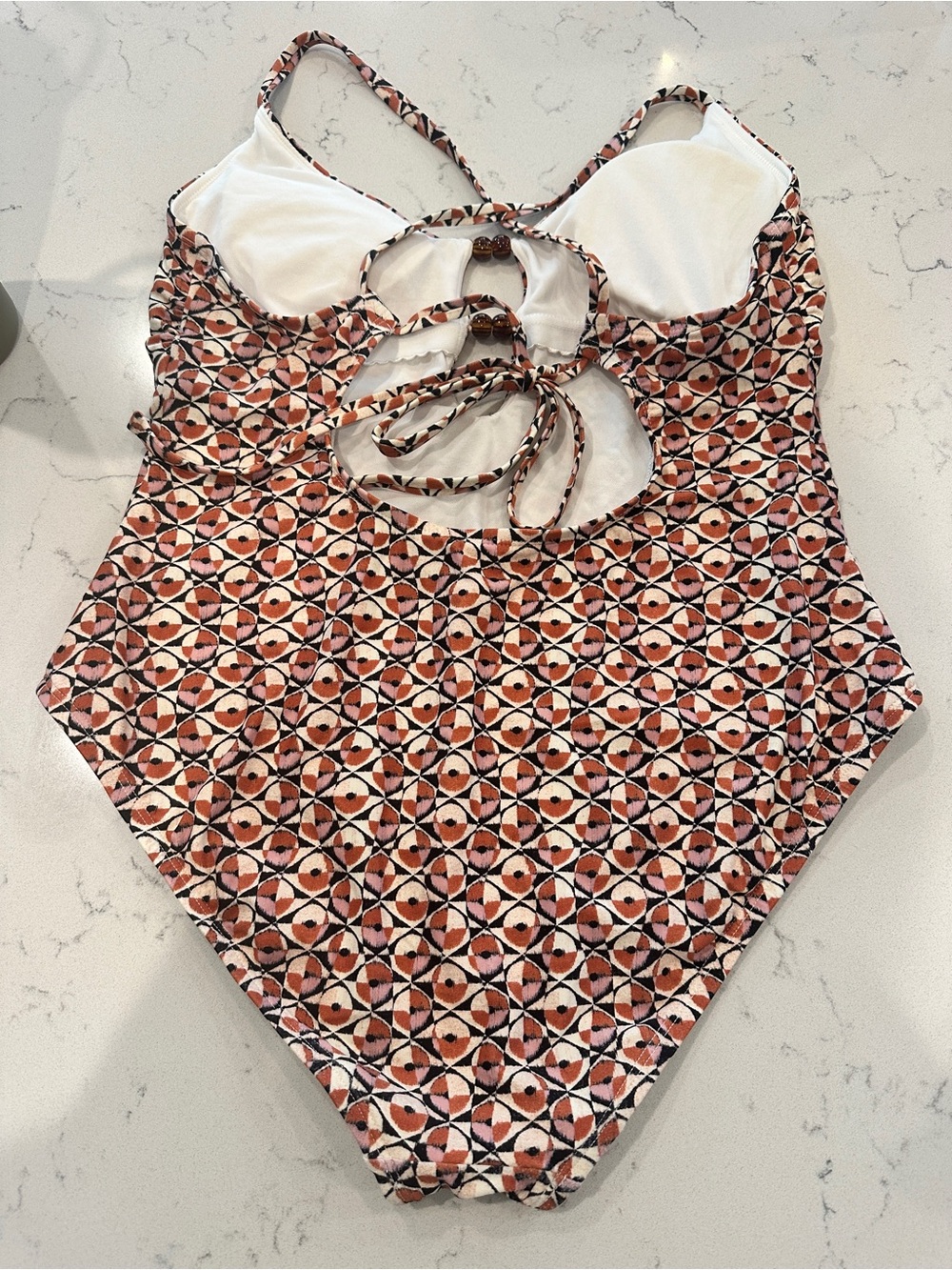 Shade & Shore Swimming suit and shorts - Picture 5 of 8